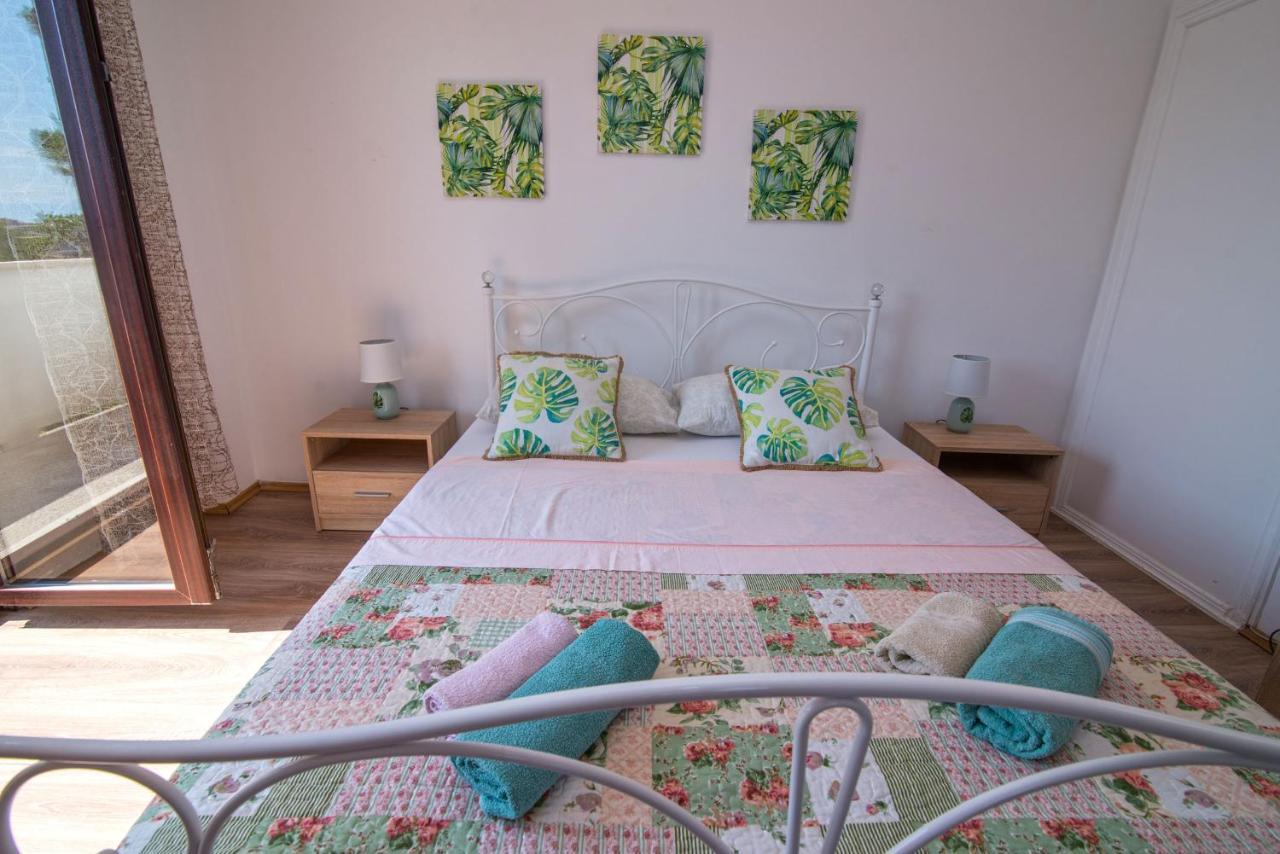 Ferienwohnung Nena Mali Lošinj Exterior foto