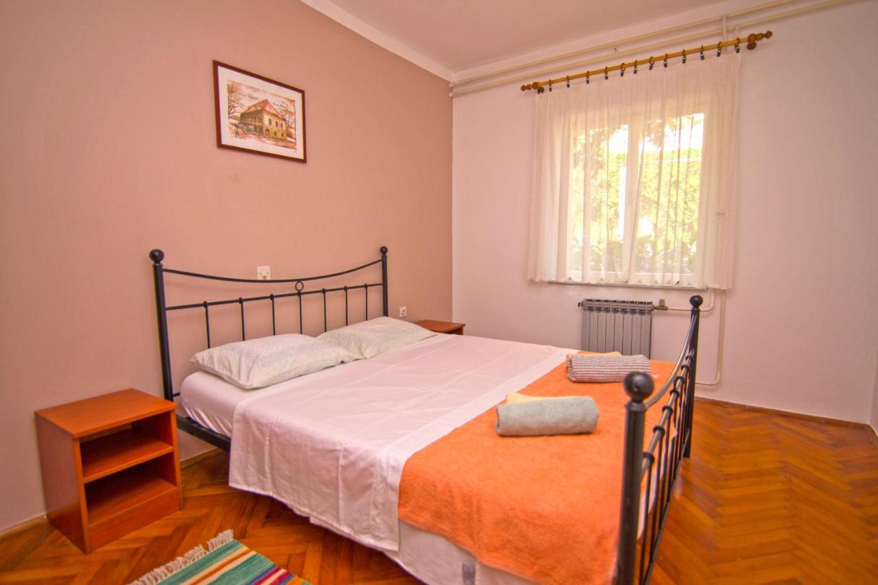 Ferienwohnung Nena Mali Lošinj Exterior foto