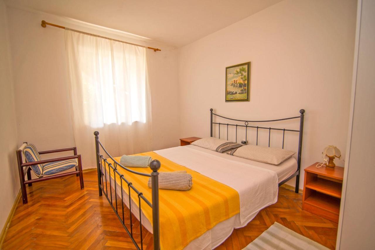 Ferienwohnung Nena Mali Lošinj Exterior foto