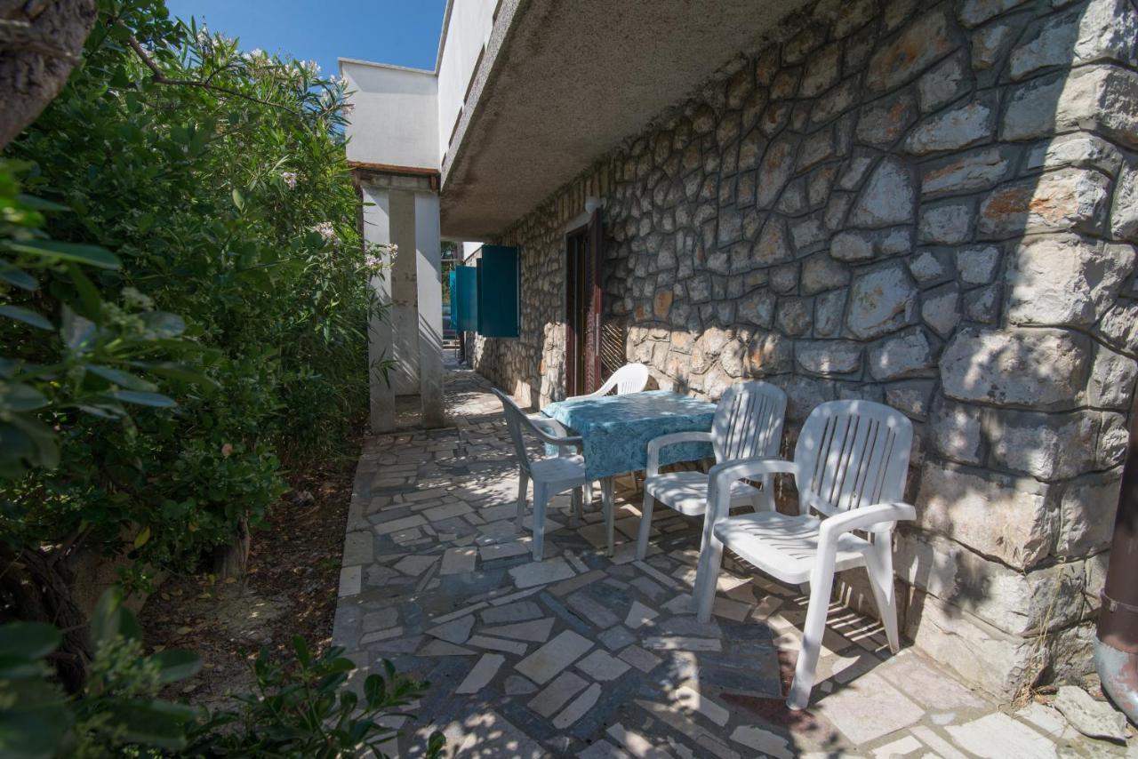 Ferienwohnung Nena Mali Lošinj Exterior foto