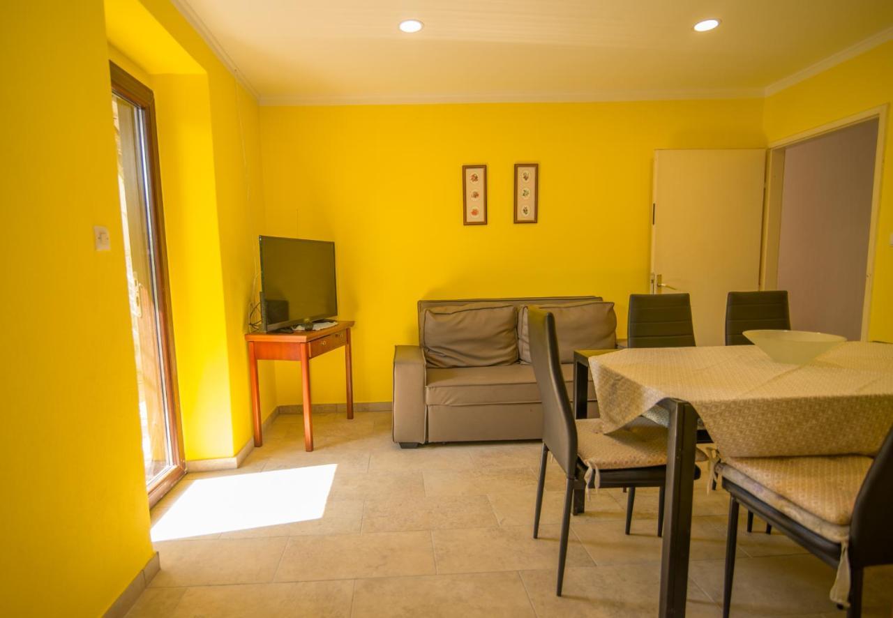 Ferienwohnung Nena Mali Lošinj Exterior foto
